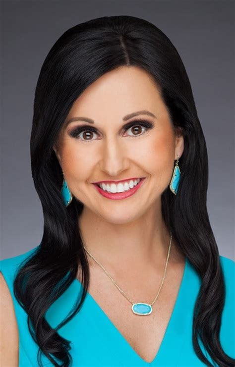 Phoenix channel 3 former 3tv news anchors - 5 feet 7 inches (1.72m) Spouse. A.J. Salary. $40,000 – $ 110,500. Net Worth. $1 Million – $5 Million. Yetta Gibson is an Emmy Award-winning journalist working as the weeknights anchor on 3TV and CBS 5, based in Phoenix, Arizona, United States. 